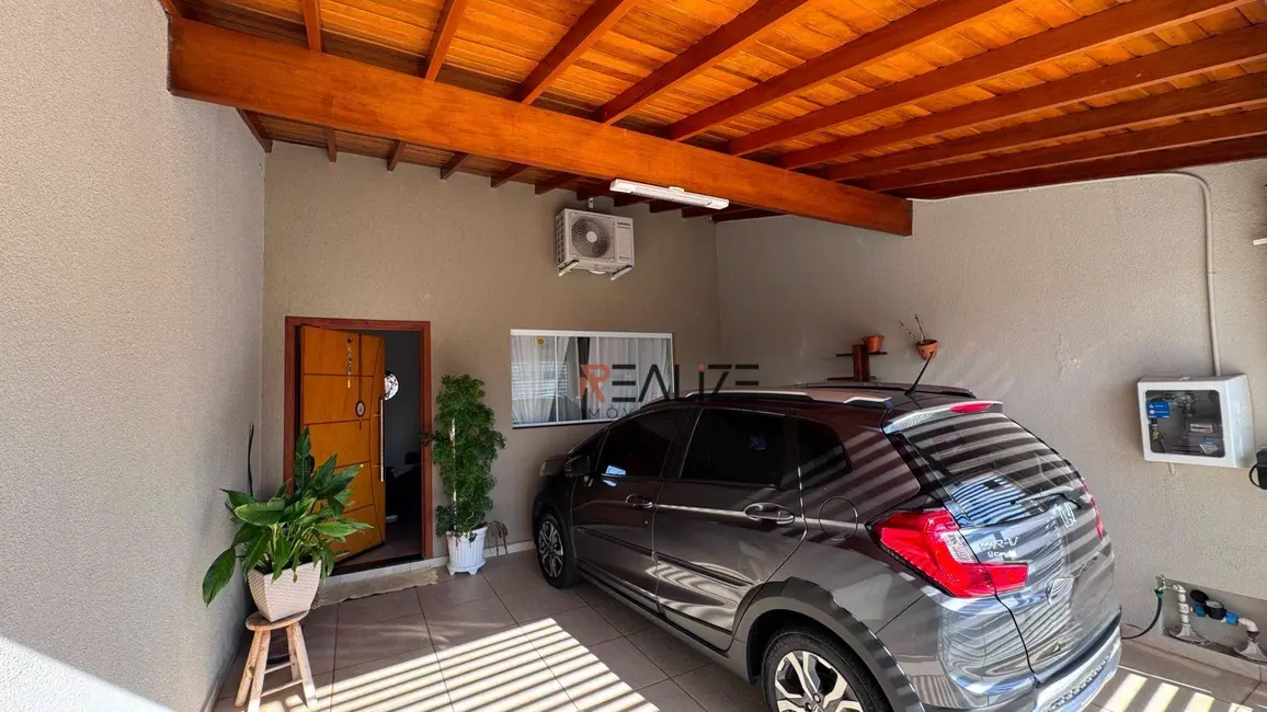 Casa com 3 quartos à venda, 125m2 em Jardim Regente, Indaiatuba - SP - imagem 1 Foto 1 de Casa com 3 quartos à venda, 125m2 em Jardim Regente, Indaiatuba - SP