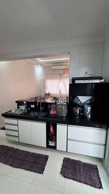 Casa com 3 quartos à venda, 125m2 em Jardim Regente, Indaiatuba - SP - imagem 9 Foto 9 de Casa com 3 quartos à venda, 125m2 em Jardim Regente, Indaiatuba - SP