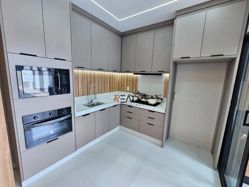 Foto 5 de Casa de Condomínio com 3 quartos à venda, 200m2 em Indaiatuba - SP