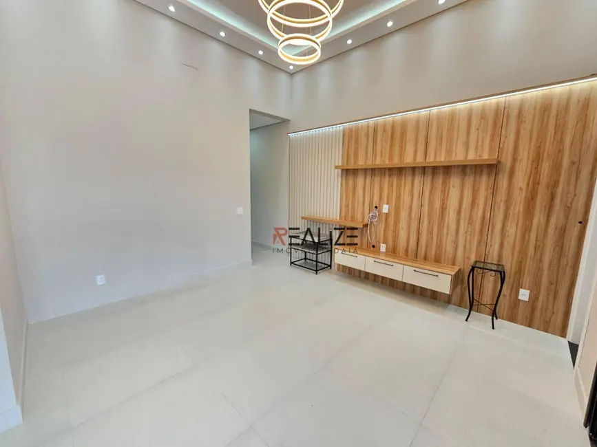 Foto 2 de Casa de Condomínio com 3 quartos à venda, 200m2 em Indaiatuba - SP