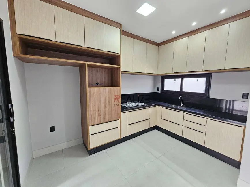 Foto 7 de Casa com 3 quartos à venda, 150m2 em Indaiatuba - SP