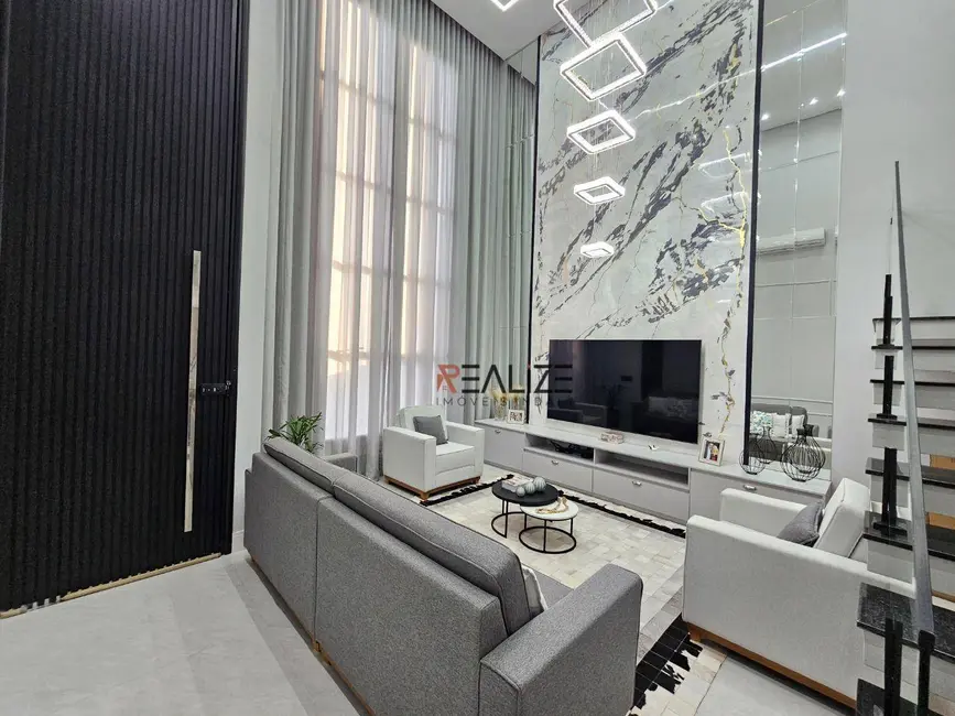 Foto 2 de Sobrado com 3 quartos à venda, 318m2 em Indaiatuba - SP