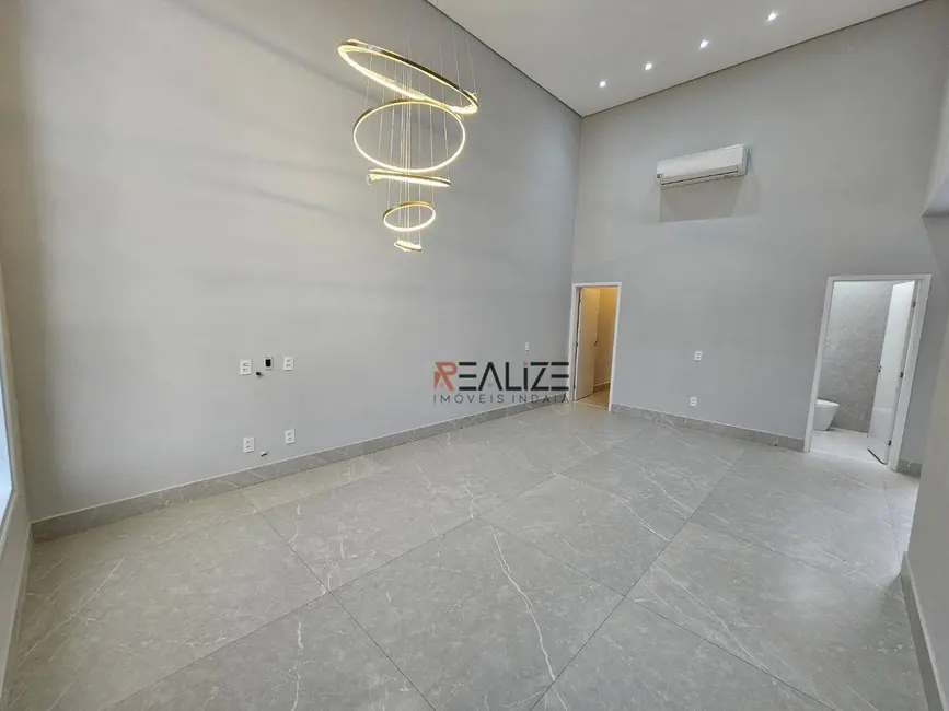 Casa de Condomínio com 3 quartos à venda, 300m2 em Indaiatuba - SP - imagem 4 Foto 4 de Casa de Condomínio com 3 quartos à venda, 300m2 em Indaiatuba - SP