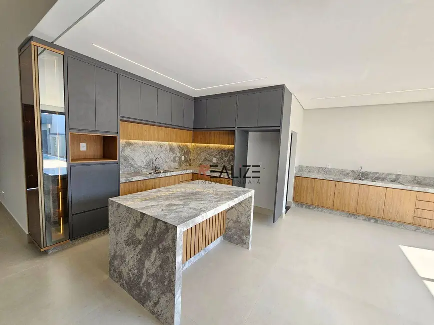 Casa de Condomínio com 3 quartos à venda, 352m2 em Indaiatuba - SP - imagem 8 Foto 8 de Casa de Condomínio com 3 quartos à venda, 352m2 em Indaiatuba - SP