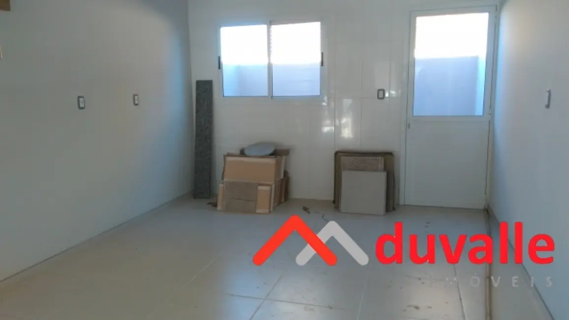 Foto 2 de Sobrado com 2 quartos à venda, 64m2 em São Luiz, Caxias Do Sul - RS