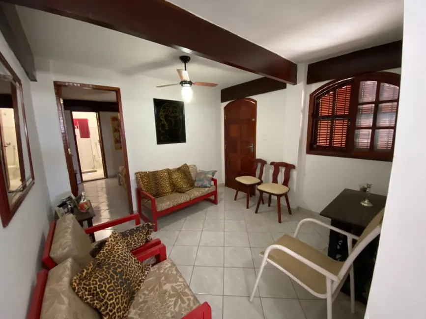 Casa com 2 quartos à venda, 360m2 em Balneário das Conchas, Sao Pedro Da Aldeia - RJ - imagem 7 Foto 7 de Casa com 2 quartos à venda, 360m2 em Balneário das Conchas, Sao Pedro Da Aldeia - RJ