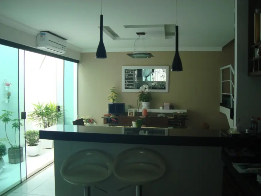 Casa com 4 quartos à venda, 360m2 em Portinho, Cabo Frio - RJ - imagem 5 Foto 5 de Casa com 4 quartos à venda, 360m2 em Portinho, Cabo Frio - RJ