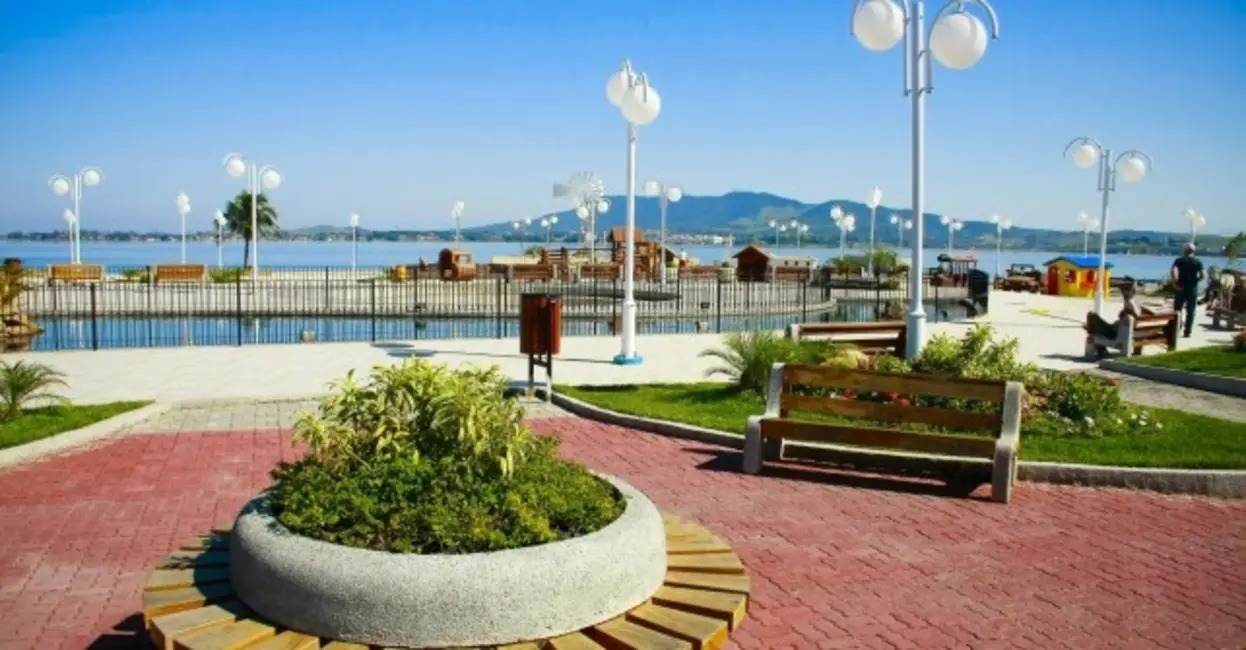 Terreno / Lote à venda, 50000m2 em Fluminense, Sao Pedro Da Aldeia - RJ - imagem 4 Foto 4 de Terreno / Lote à venda, 50000m2 em Fluminense, Sao Pedro Da Aldeia - RJ