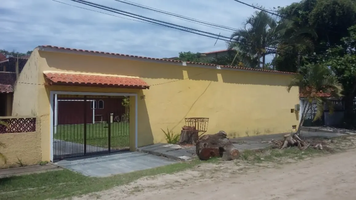 Foto 1 de Casa com 6 quartos à venda, 600m2 em Sao Pedro Da Aldeia - RJ