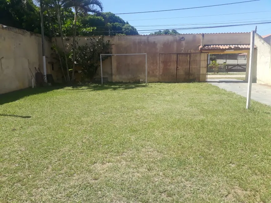Casa com 6 quartos à venda, 600m2 em Sao Pedro Da Aldeia - RJ - imagem 3 Foto 3 de Casa com 6 quartos à venda, 600m2 em Sao Pedro Da Aldeia - RJ