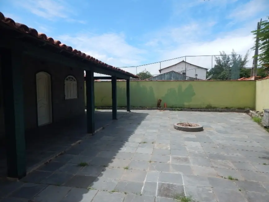 Foto 3 de Casa com 4 quartos à venda, 564m2 em Porto da Aldeia, Sao Pedro Da Aldeia - RJ