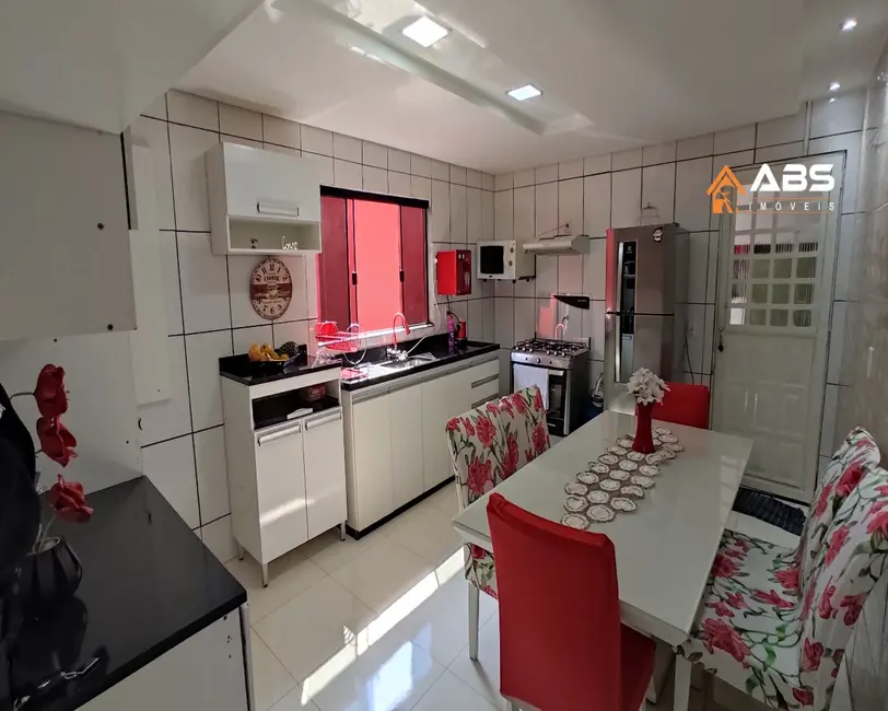 Foto 7 de Casa com 3 quartos à venda, 100m2 em Santa Maria, Brasilia - DF