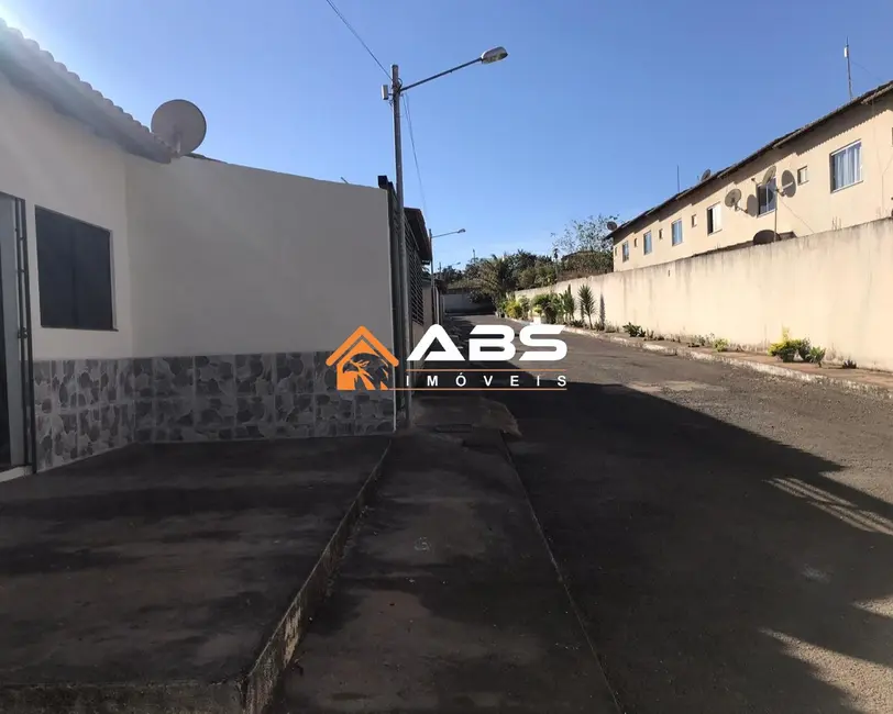Foto 12 de Casa com 2 quartos à venda, 55m2 em Cidade Ocidental - GO