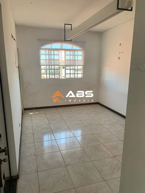 Casa com 5 quartos à venda, 200m2 em Residencial Santos Dumont (Santa Maria), Brasilia - DF - imagem 8 Foto 8 de Casa com 5 quartos à venda, 200m2 em Residencial Santos Dumont (Santa Maria), Brasilia - DF