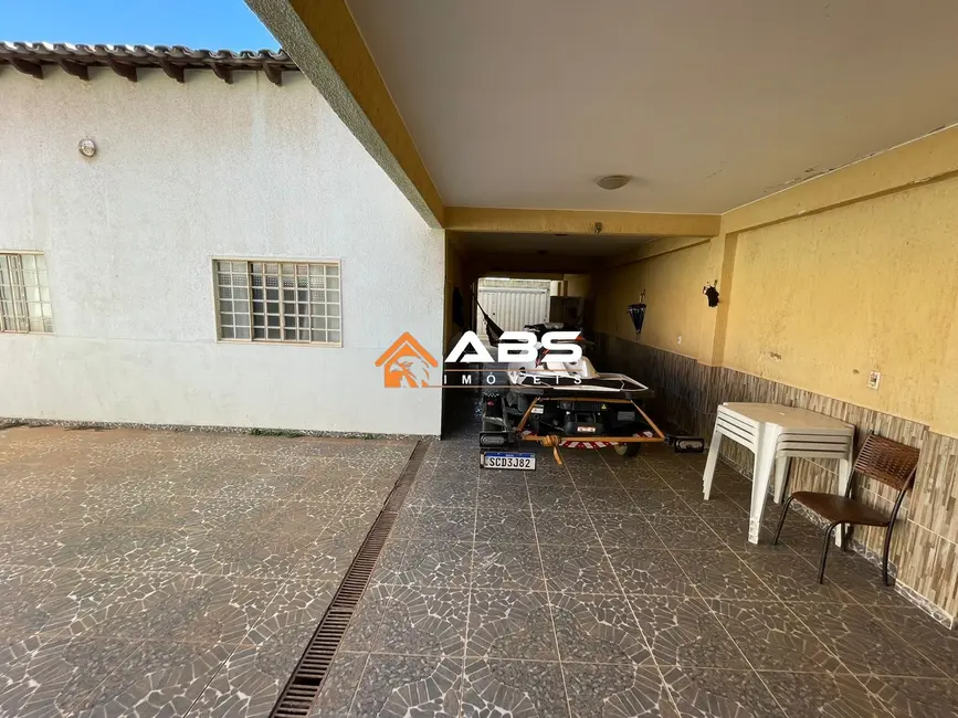 Casa com 4 quartos à venda, 360m2 em Valparaiso I - Etapa E, Valparaiso De Goias - GO - imagem 5 Foto 5 de Casa com 4 quartos à venda, 360m2 em Valparaiso I - Etapa E, Valparaiso De Goias - GO