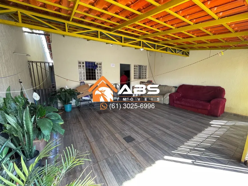 Casa com 2 quartos à venda, 140m2 em Setor de Chácaras Anhangüera A, Valparaiso De Goias - GO - imagem 4 Foto 4 de Casa com 2 quartos à venda, 140m2 em Setor de Chácaras Anhangüera A, Valparaiso De Goias - GO