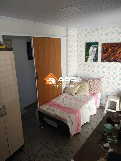 Casa com 3 quartos à venda, 240m2 em Valparaiso I - Etapa A, Valparaiso De Goias - GO - imagem 7 Foto 7 de Casa com 3 quartos à venda, 240m2 em Valparaiso I - Etapa A, Valparaiso De Goias - GO