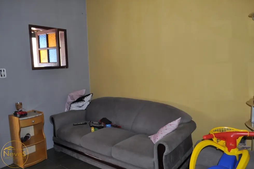 Foto 2 de Casa com 2 quartos à venda, 70m2 em Miguel Pereira - RJ