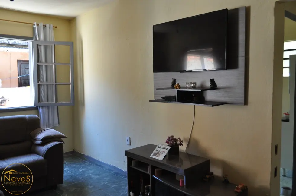 Foto 2 de Casa com 2 quartos à venda, 80m2 em Miguel Pereira - RJ