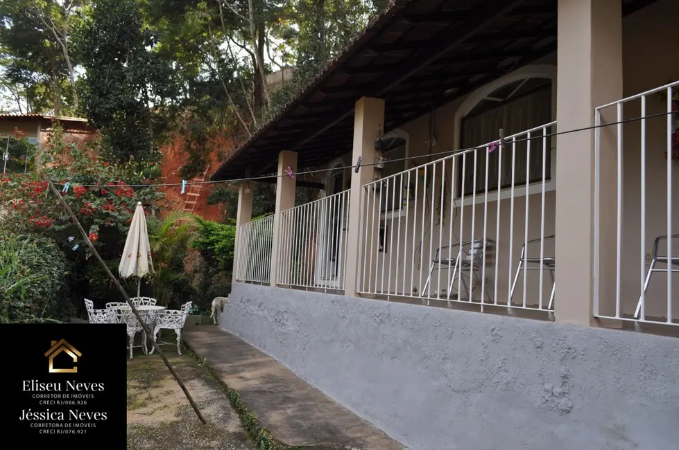 Foto 1 de Casa com 3 quartos à venda, 130m2 em Miguel Pereira - RJ