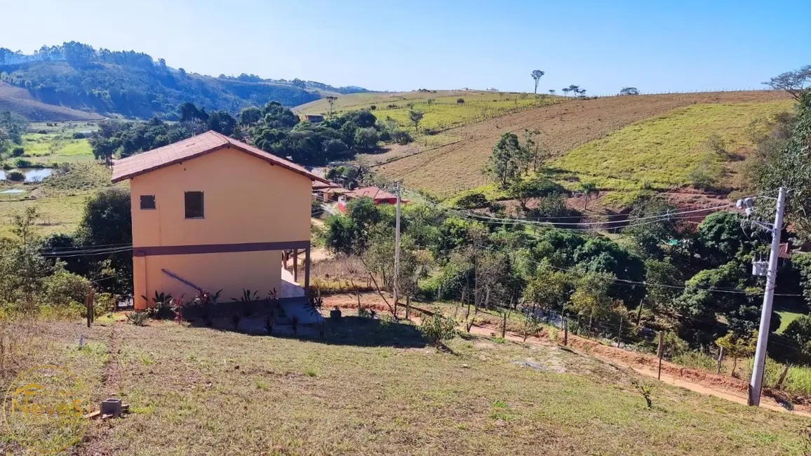 Foto 3 de Casa com 2 quartos à venda, 80m2 em Paty Do Alferes - RJ