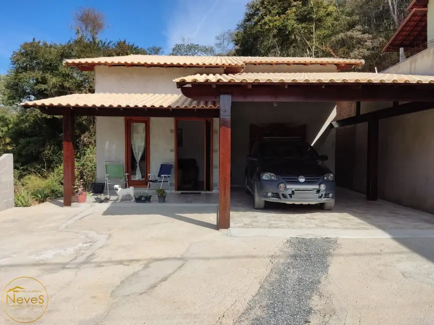 Foto 2 de Casa com 2 quartos à venda, 119m2 em Paty Do Alferes - RJ