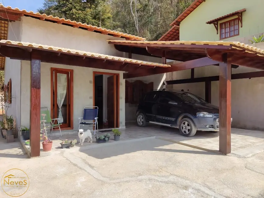 Foto 1 de Casa com 2 quartos à venda, 119m2 em Paty Do Alferes - RJ