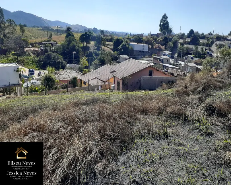 Foto 9 de Terreno / Lote à venda, 861m2 em Paty Do Alferes - RJ