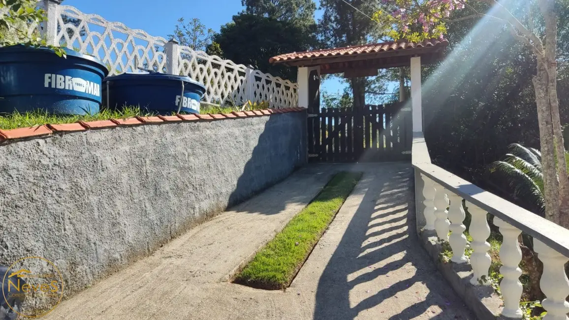 Casa com 3 quartos à venda, 250m2 em Paty Do Alferes - RJ - imagem 4 Foto 4 de Casa com 3 quartos à venda, 250m2 em Paty Do Alferes - RJ