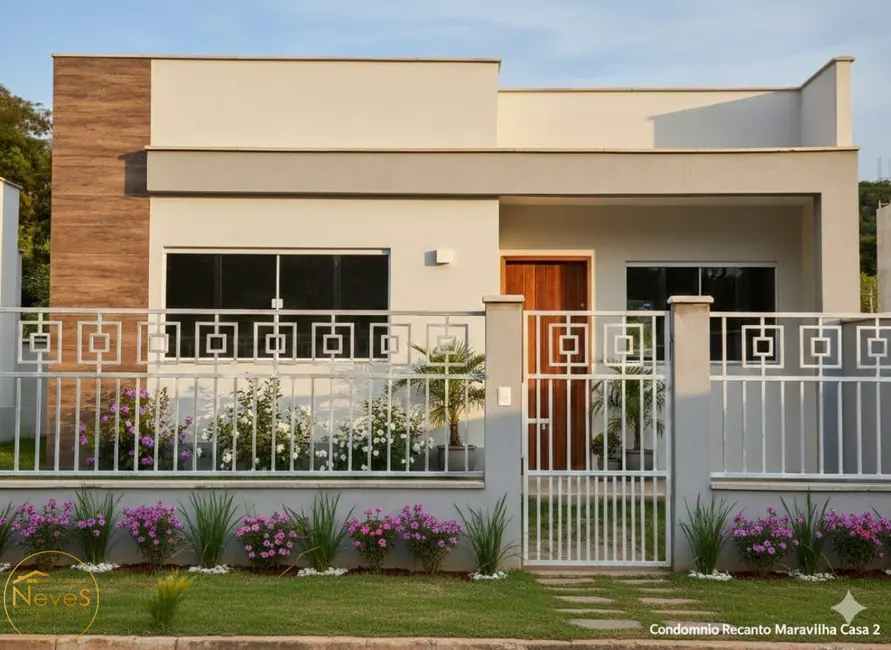 Foto 1 de Casa com 2 quartos à venda, 56m2 em Paty Do Alferes - RJ