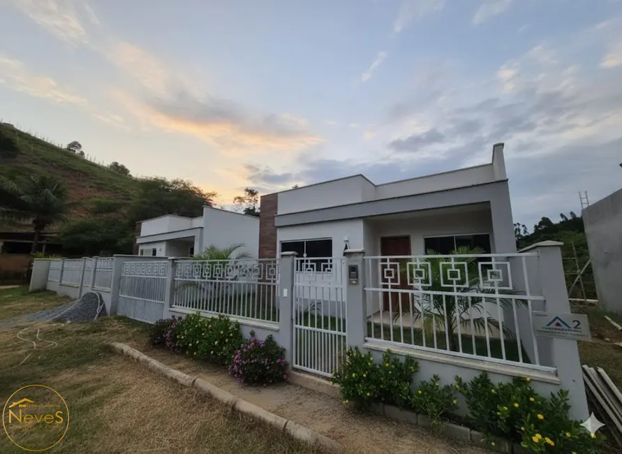 Foto 2 de Casa com 2 quartos à venda, 56m2 em Paty Do Alferes - RJ