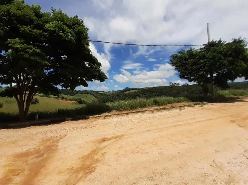 Foto 4 de Terreno / Lote à venda, 571m2 em Paty Do Alferes - RJ