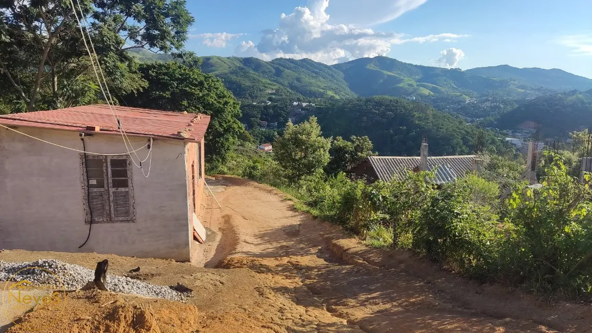 Foto 4 de Casa com 2 quartos à venda, 72m2 em Paty Do Alferes - RJ