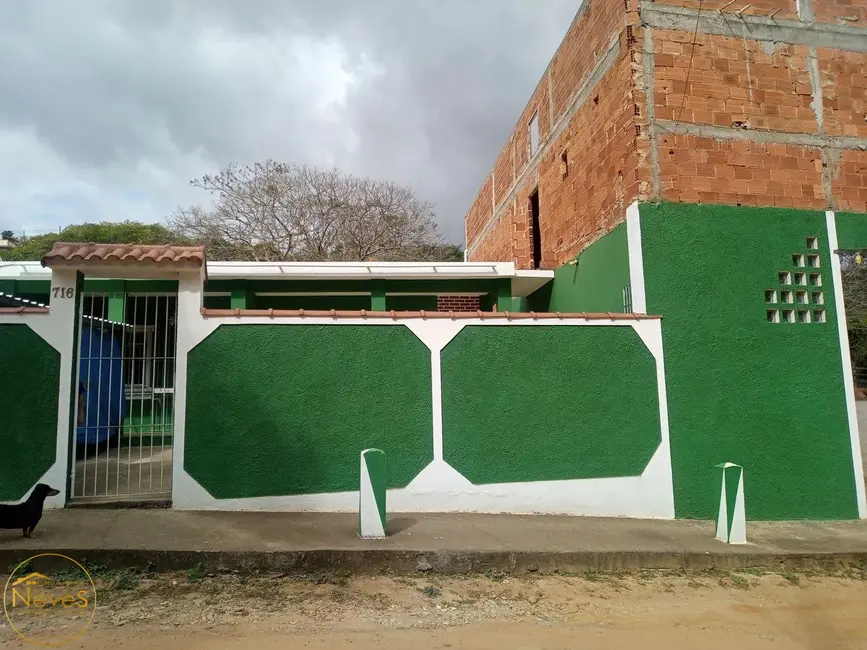 Foto 2 de Casa com 3 quartos à venda, 162m2 em Paty Do Alferes - RJ
