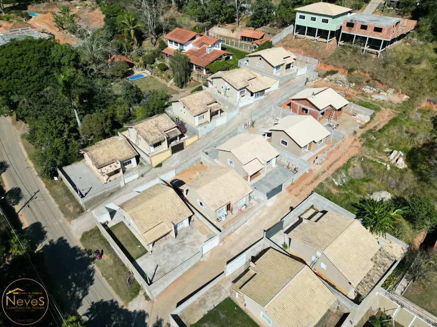 Foto 4 de Casa com 2 quartos à venda, 69m2 em Paty Do Alferes - RJ
