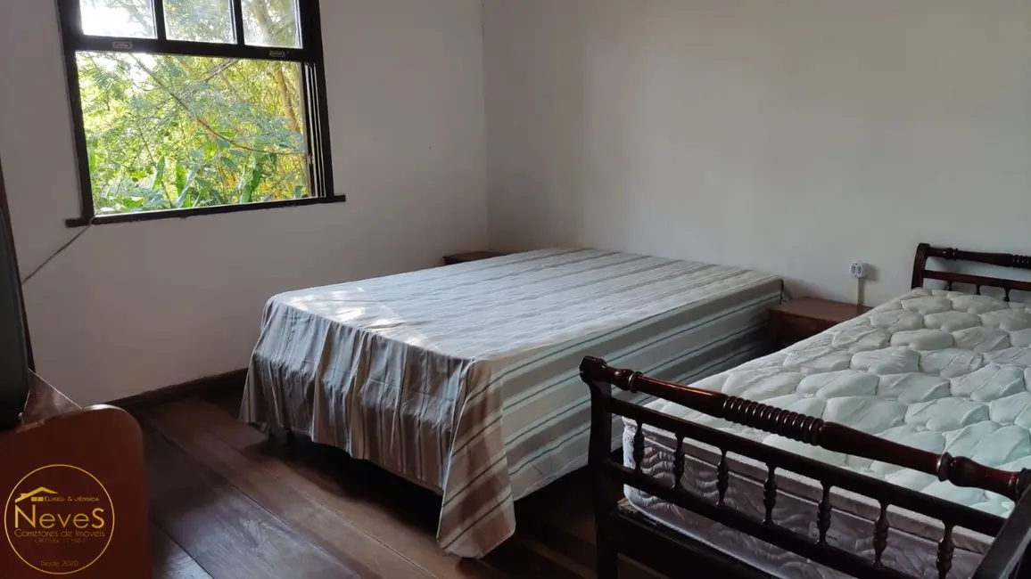 Foto 9 de Sítio / Rancho com 5 quartos à venda, 300m2 em Paty Do Alferes - RJ