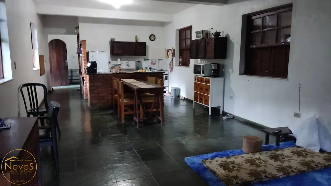 Sítio / Rancho com 3 quartos à venda, 412m2 em Paty Do Alferes - RJ - imagem 7 Foto 7 de Sítio / Rancho com 3 quartos à venda, 412m2 em Paty Do Alferes - RJ