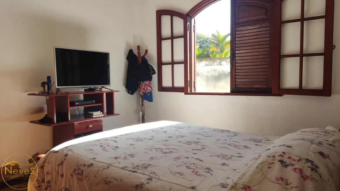 Foto 7 de Casa com 3 quartos à venda, 237m2 em Paty Do Alferes - RJ