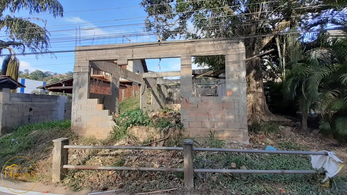 Foto 2 de Terreno / Lote à venda, 421m2 em Paty Do Alferes - RJ