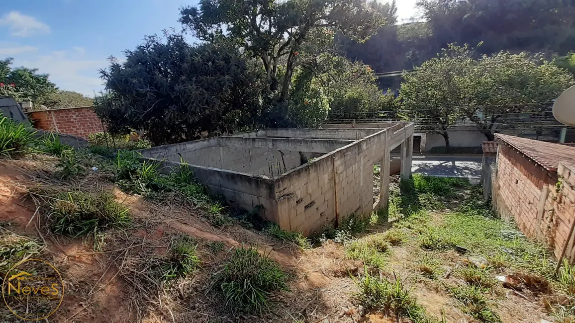 Foto 8 de Terreno / Lote à venda, 421m2 em Paty Do Alferes - RJ