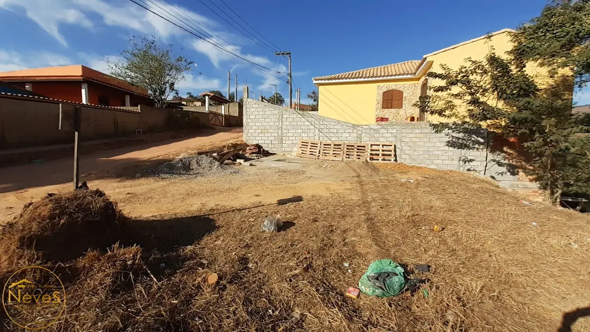 Foto 6 de Terreno / Lote à venda, 1342m2 em Paty Do Alferes - RJ