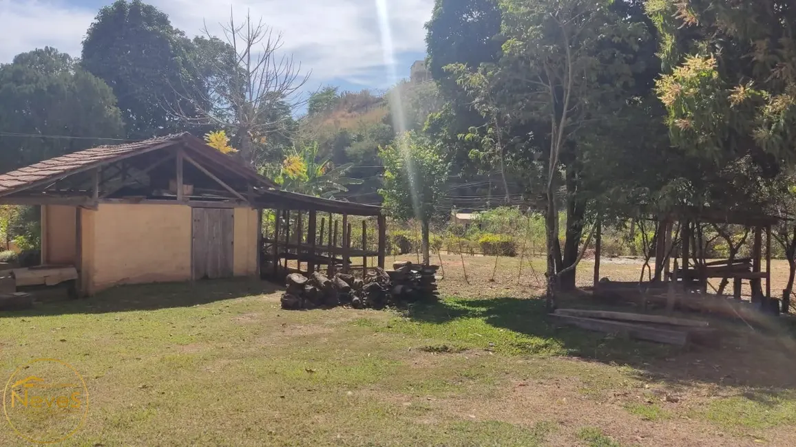 Foto 6 de Sítio / Rancho com 6 quartos à venda, 429m2 em Paty Do Alferes - RJ