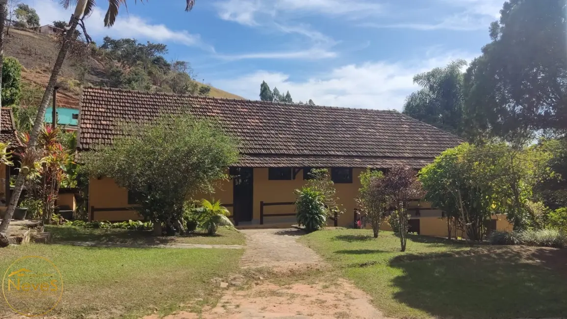 Foto 1 de Sítio / Rancho com 6 quartos à venda, 429m2 em Paty Do Alferes - RJ