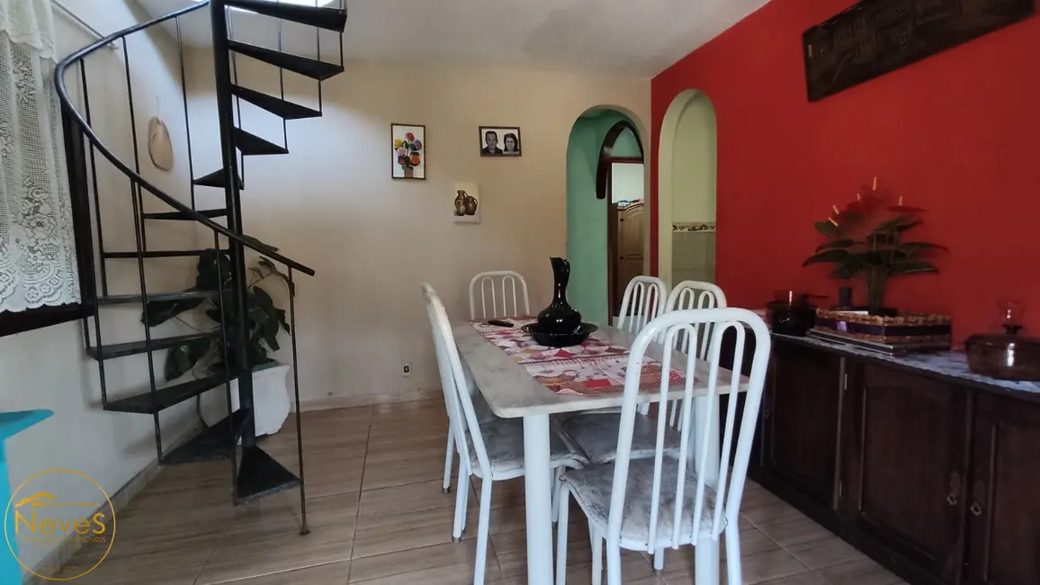 Foto 4 de Casa com 5 quartos à venda, 188m2 em Miguel Pereira - RJ