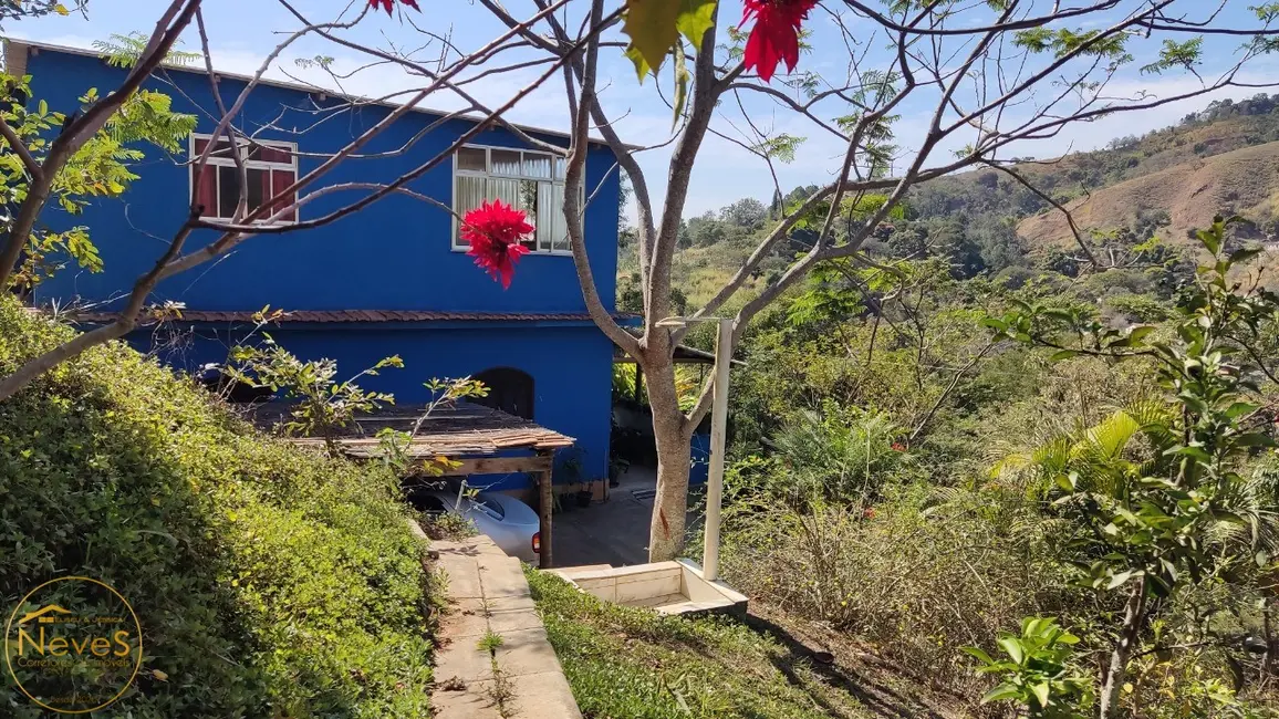 Foto 2 de Casa com 5 quartos à venda, 188m2 em Miguel Pereira - RJ