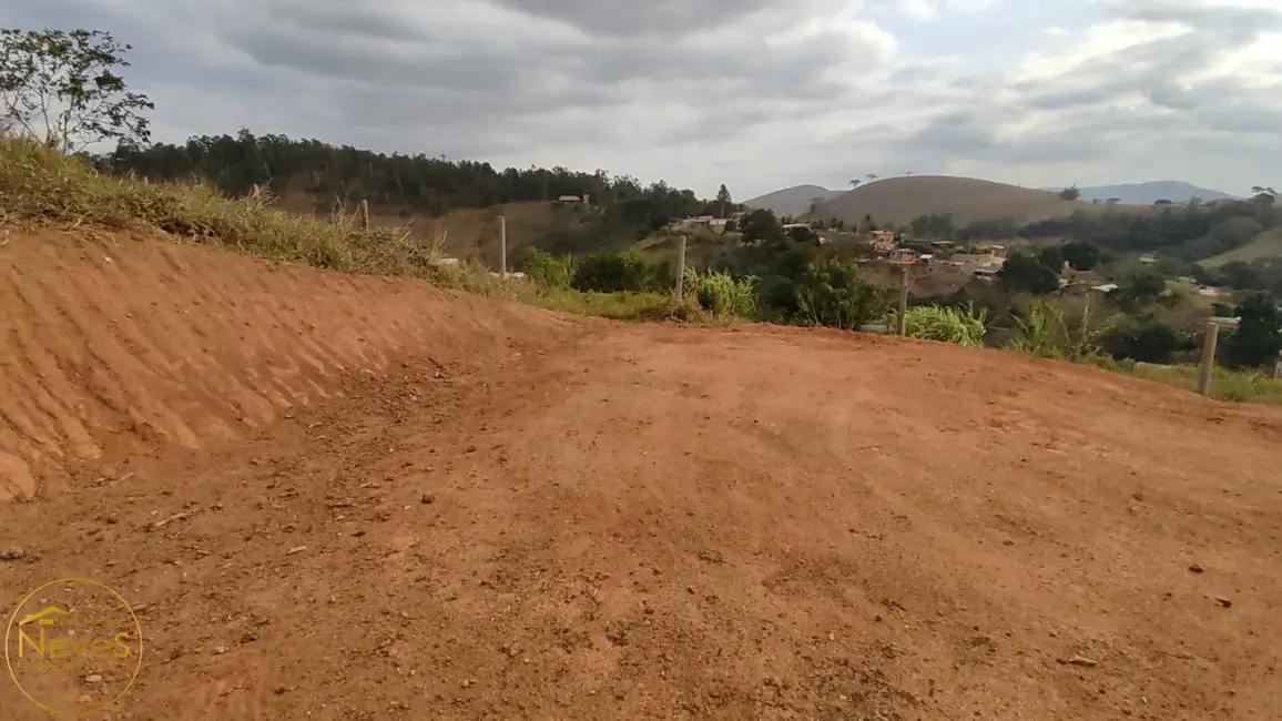 Foto 1 de Terreno / Lote à venda, 550m2 em Paty Do Alferes - RJ
