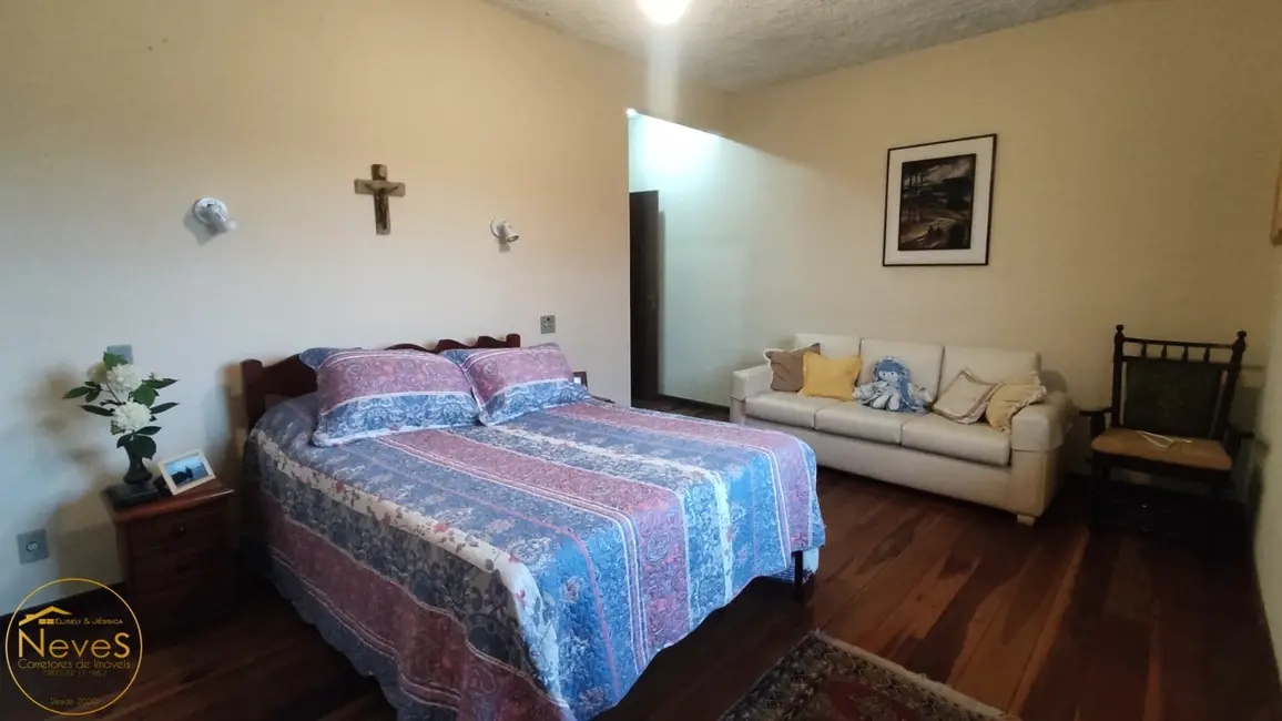 Foto 9 de Casa com 3 quartos à venda, 180m2 em Paty Do Alferes - RJ