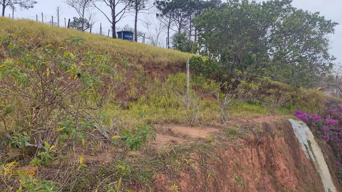 Foto 4 de Casa com 3 quartos à venda, 180m2 em Paty Do Alferes - RJ