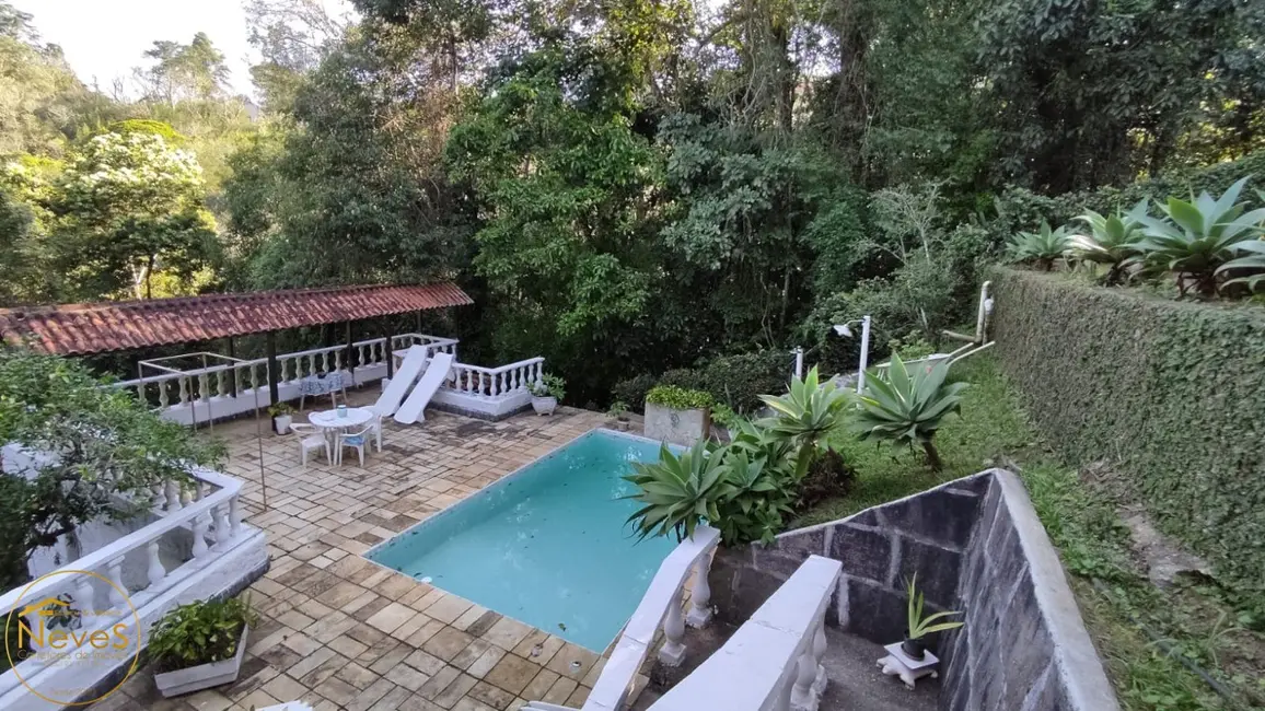 Foto 9 de Casa com 3 quartos à venda, 160m2 em Miguel Pereira - RJ