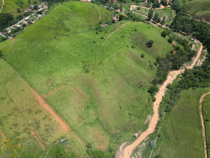 Foto 4 de Terreno / Lote à venda, 120000m2 em Paty Do Alferes - RJ